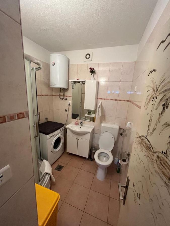 Apartment Bozic สปลิท ภายนอก รูปภาพ