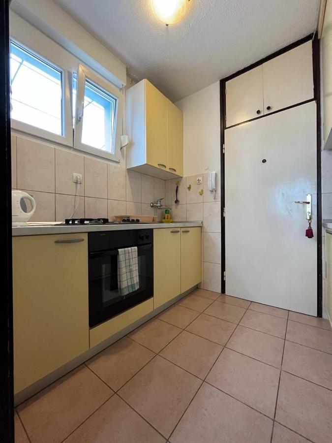Apartment Bozic สปลิท ภายนอก รูปภาพ